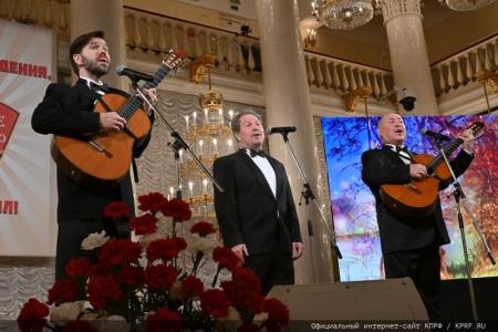 В Москве при поддержке КПРФ состоялся праздничный концерт ко Дню Комсомола и в честь защитников героического Донбасса