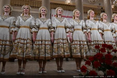 В Москве при поддержке КПРФ состоялся праздничный концерт ко Дню Комсомола и в честь защитников героического Донбасса
