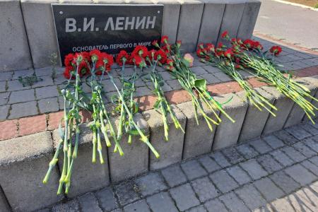 Херсонские коммунисты отпраздновали день воссоединения с Российской Федерацией