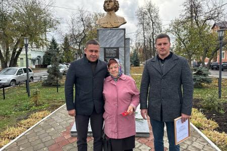 Ульяновская область. Коммунисты почтили память Героя Великой Отечественной войны Марии Мусоровой