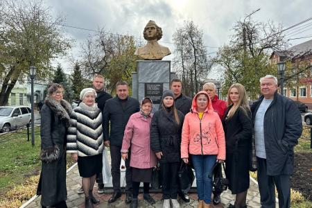 Ульяновская область. Коммунисты почтили память Героя Великой Отечественной войны Марии Мусоровой