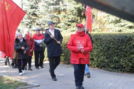 Омск: «Не забудем, не простим!»