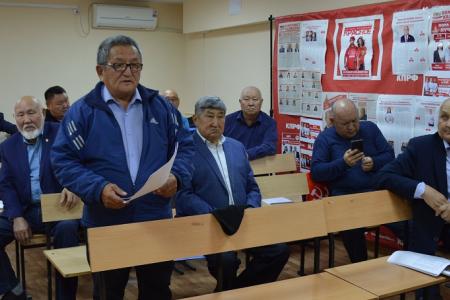 В Калмыкии состоялось совещание партактива по итогам выборной кампании