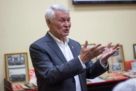 В Костроме прошла встреча поколений комсомольцев "Юность комсомольская моя"