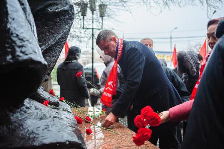 107-я годовщина Великой Октябрьской социалистической революции в Красноярском крае