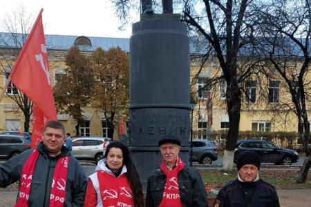 Великий Октябрь в Калуге