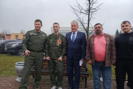 Подмосковные коммунисты: Упорный труд – достойная жизнь!