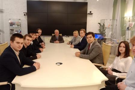 Подмосковные коммунисты: Наша работа ради Победы! Вперед, товарищи!