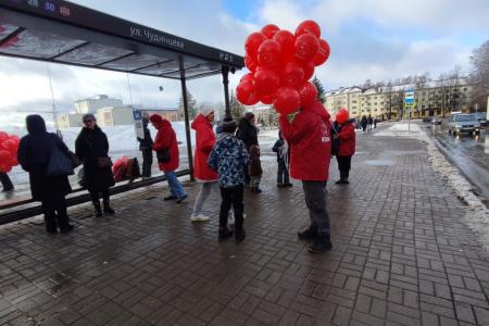 Красные в Великом Новгороде!