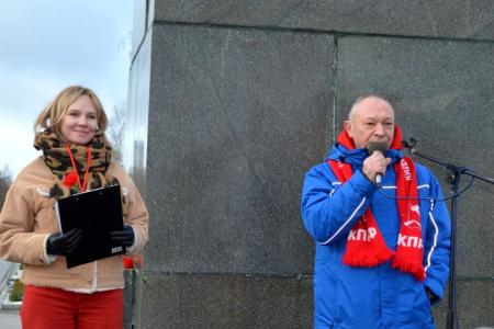 Митинг в Вологде. Да здравствует Великий Октябрь!