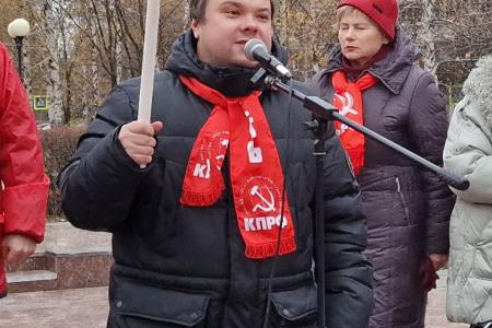 В Рязани прошли торжественные мероприятия в честь 107-й годовщины Великого Октября