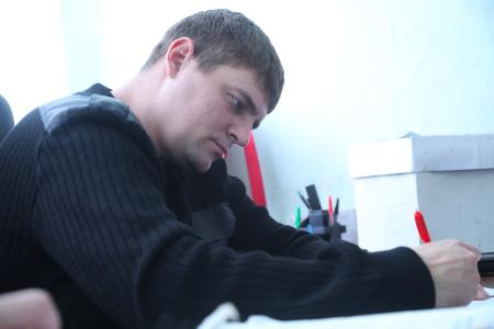 Омская область. Андрей Алехин работает в Кормиловке