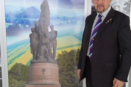 Владимир Дзержинский, помощник депутата от КПРФ Владислава Егорова, возглавил делегацию, посетившую новые регионы