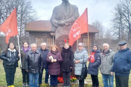 Тверские коммунисты провели пленум обкома партии и развернули подготовку мероприятий, посвященных 150-летию юбилея Всесоюзного старосты М.И. Калинина