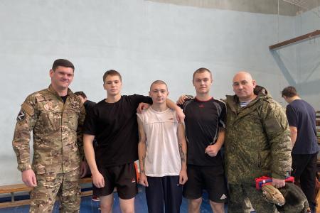 Коммунисты Нижнего Новгорода поддержали военно-патриотические соревнования в Сормовском механическом техникуме