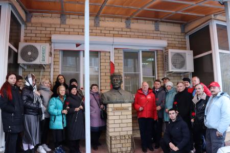 День Великого Октября в Сталинграде