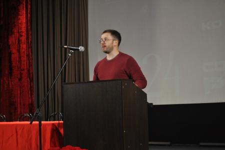 Митинг-концерт состоялся в городе трех революций