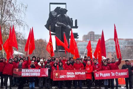 Коммунисты Самарской области отметили годовщину Великого Октября