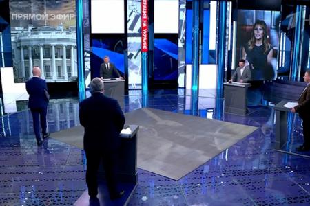 Дмитрий Новиков на Первом канале посоветовал всем читать газеты «Правда» и «Советская Россия»