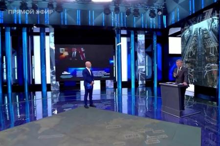 Дмитрий Новиков на Первом канале посоветовал всем читать газеты «Правда» и «Советская Россия»