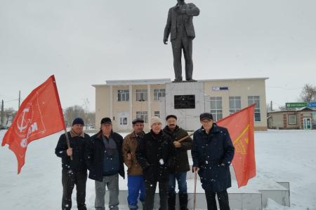 Коммунисты Самарской области отметили годовщину Великого Октября