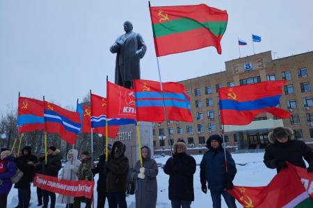 107-ая годовщина Великого Октября на Ямале