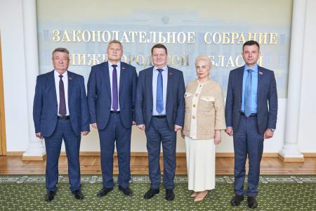 Вопросы КПРФ к бюджету Нижегородской области: ЖКХ, праздники, концессии и правительственный квартал