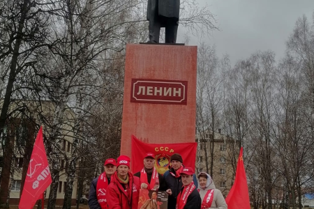 В Рязани прошли торжественные мероприятия в честь 107-й годовщины Великого Октября