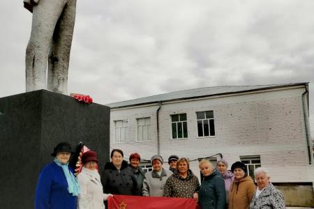 Мы по национальности - Советские! Коммунисты многонациональной Карачаево-Черкесии отметили 107-ю годовщину Великого Октября