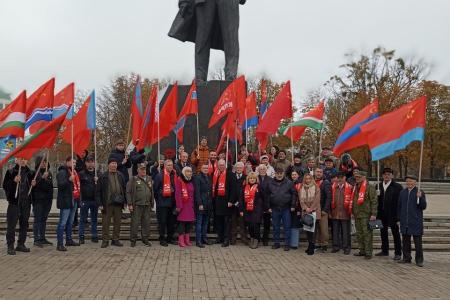 ДНР: Нам путь указал великий Ленин