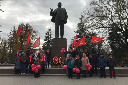 Мы по национальности - Советские! Коммунисты многонациональной Карачаево-Черкесии отметили 107-ю годовщину Великого Октября