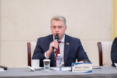 Александр Ивачёв на встрече с замминистра КПК: "Россия и Китай за сообщество общей судьбы человечества"