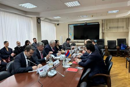 Депутаты КПРФ приняли участие в международной конференции «Роль взаимодействия фракций политических партий и блоков в межпарламентском сотрудничестве стран СНГ»