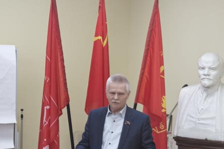 Санкт-Петербург. Сергей Пантелеев принял участие в расширенном заседании Комиссии горкома КПРФ по работе с депутатской вертикалью