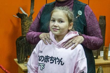 Для многодетной семьи Марии Литвиненко депутат Госдумы Сергей Гаврилов организовал знакомство с Воронежским авиазаводом