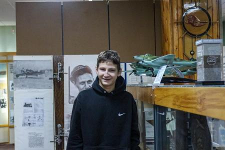 Воронеж. Бобровская молодежь ознакомилась с авиапроизводством в рамках проекта депутата Госдумы Сергея Гаврилова «Первым делом самолеты!»