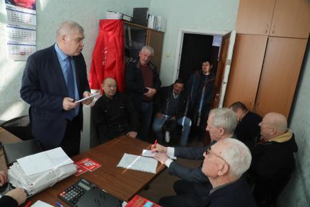 Омская область. Андрей Алехин работает в Кормиловке