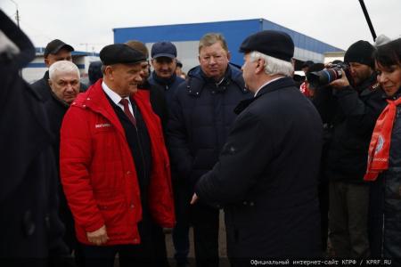 КПРФ отправила на Донбасс 131-й гуманитарный конвой