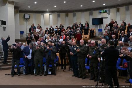КПРФ и РУСО провели в Госдуме круглый стол на тему: «На путях к 80-летию Великой Победы. История и современность»
