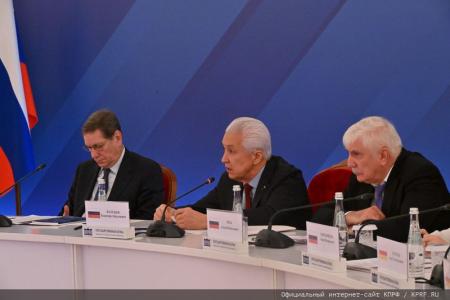 «За победу над силами войны и агрессии!». Г.А. Зюганов выступил на международной межпарламентской конференции стран СНГ в Москве