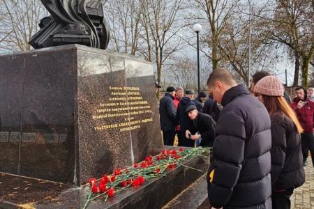 Начал работу слёт комсомольского актива Центрального федерального округа