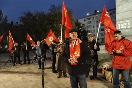 107-ю годовщину Великой Октябрьской социалистической революции отметили в Ростове-на-Дону