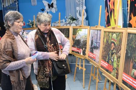 При поддержке члена ЦК КПРФ Айрата Гибатдинова в Ульяновске прошел благотворительный концерт в честь Дня Матери