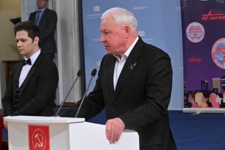 Фракция КПРФ в Госдуме и ВЖС «Надежда России» провели встречу с матерями героев СВО