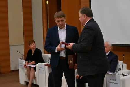 Доклад Владимира Кашина на парламентских слушаниях на тему: «Сбережение, целевое и эффективное использование сельскохозяйственных угодий»