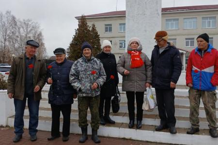 В Рязани прошли торжественные мероприятия в честь 107-й годовщины Великого Октября
