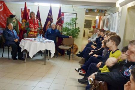 Подмосковные коммунисты: Труд – есть жизнь человека!