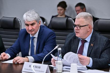 Фракция КПРФ в Мособлдуме провела расширенное совещание по вопросам ТСЖ
