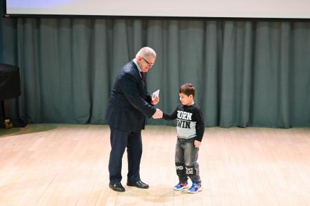 Заместитель Председателя Мособлдумы - руководитель фракции КПРФ Александр Наумов поздравил спортсменов Ленинского г.о.