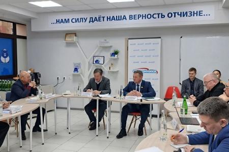 Заместитель Председателя Народного Хурала Калмыкии – глава фракции КРО КПРФ Николай Нуров принял участие в «круглом столе» Российского общества политологов